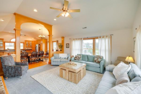 Waterfront Outer Banks Home with Beach Access